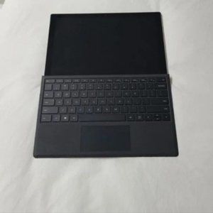 Microsoft Surface Pro KEYBOARD INCLUDED